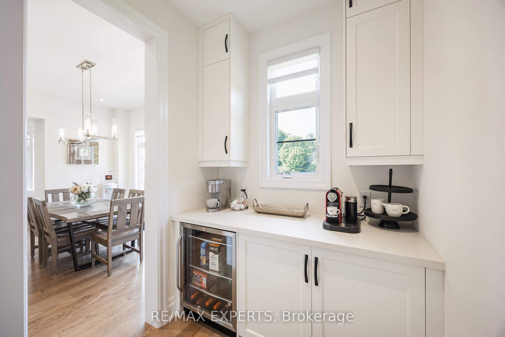 Photo 20 of 18 Enclave Court, Vaughan, Kleinburg — HOMEH