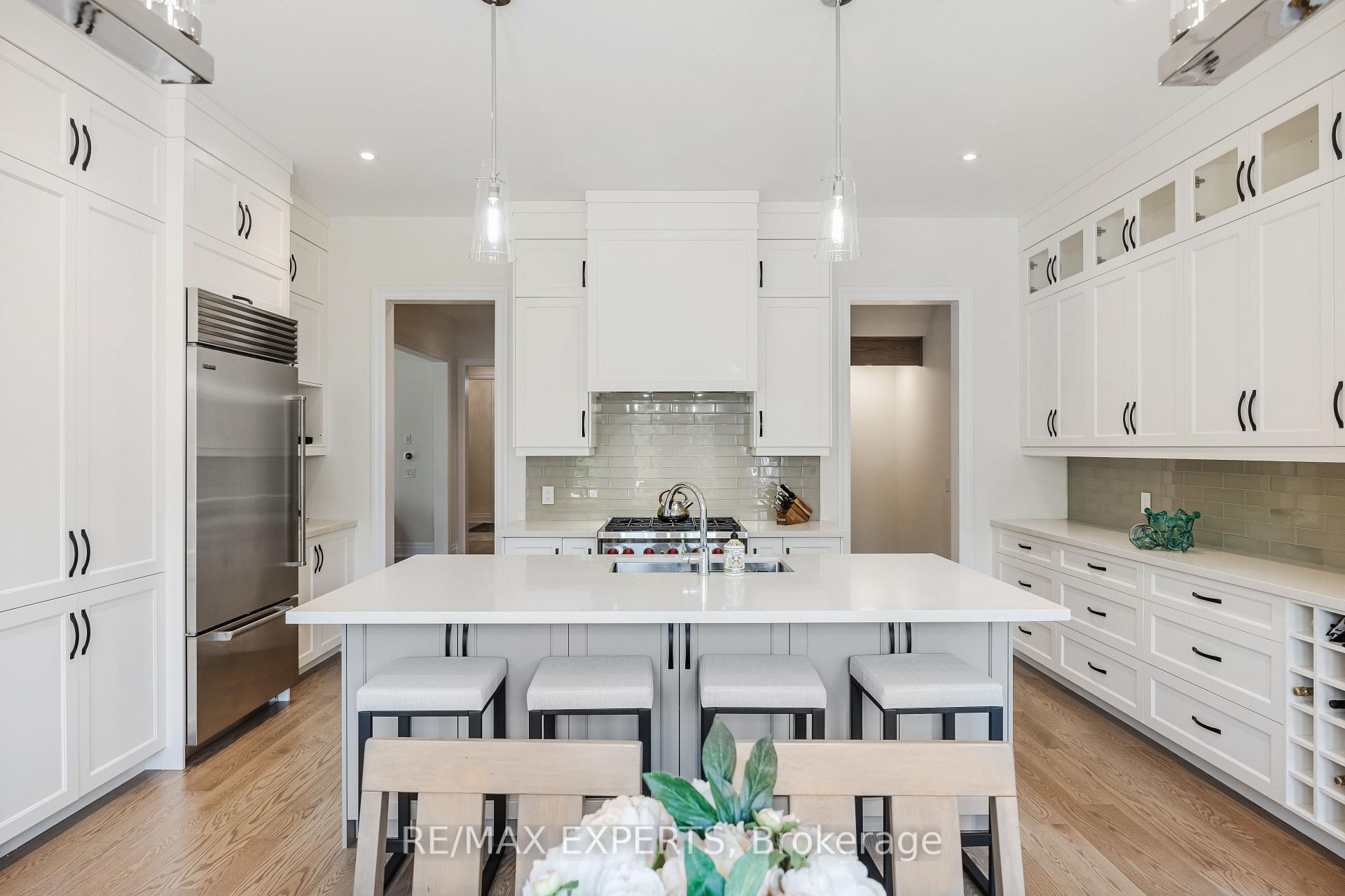 Photo 24 of 18 Enclave Court, Vaughan, Kleinburg — HOMEH