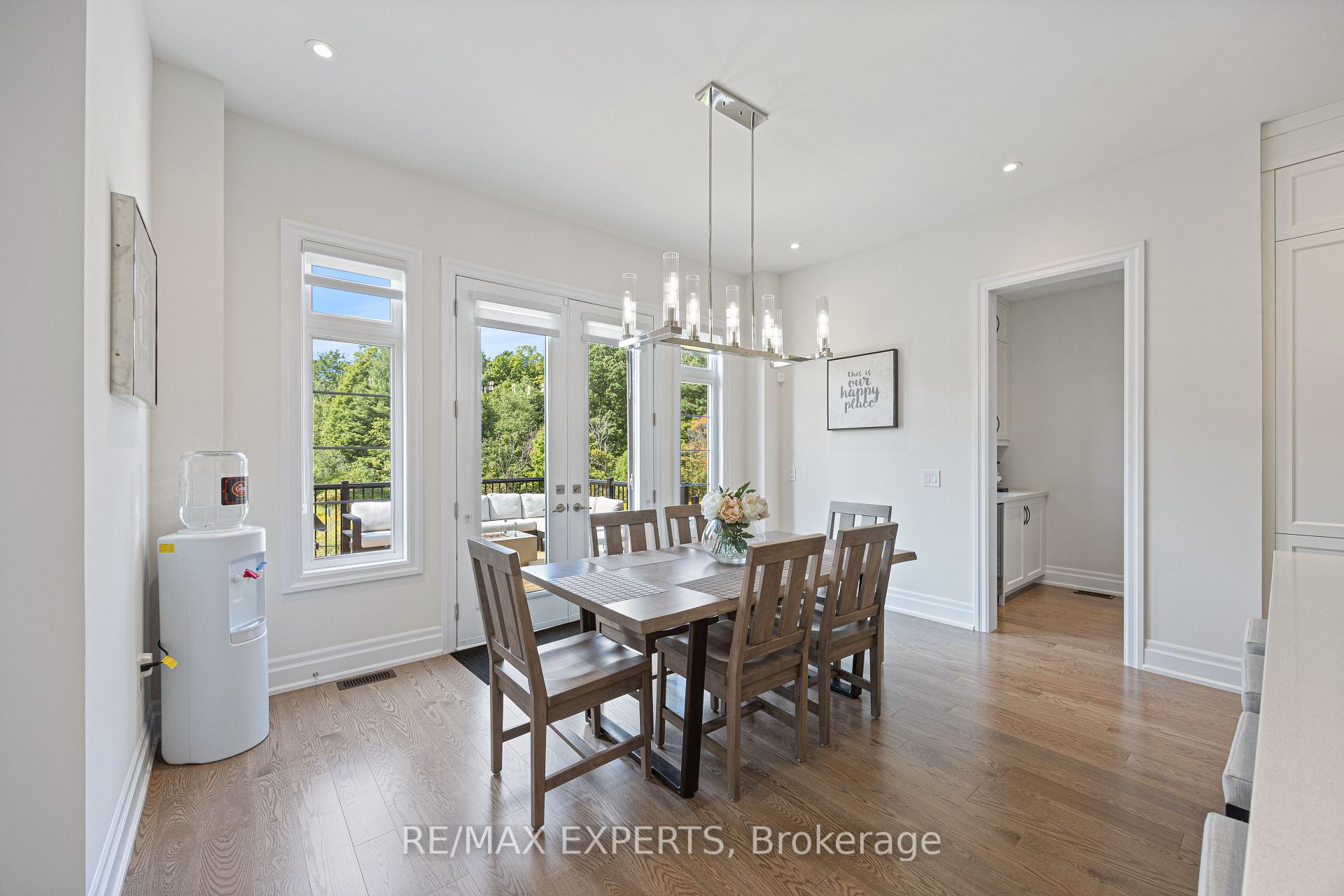 Photo 15 of 18 Enclave Court, Vaughan, Kleinburg — HOMEH