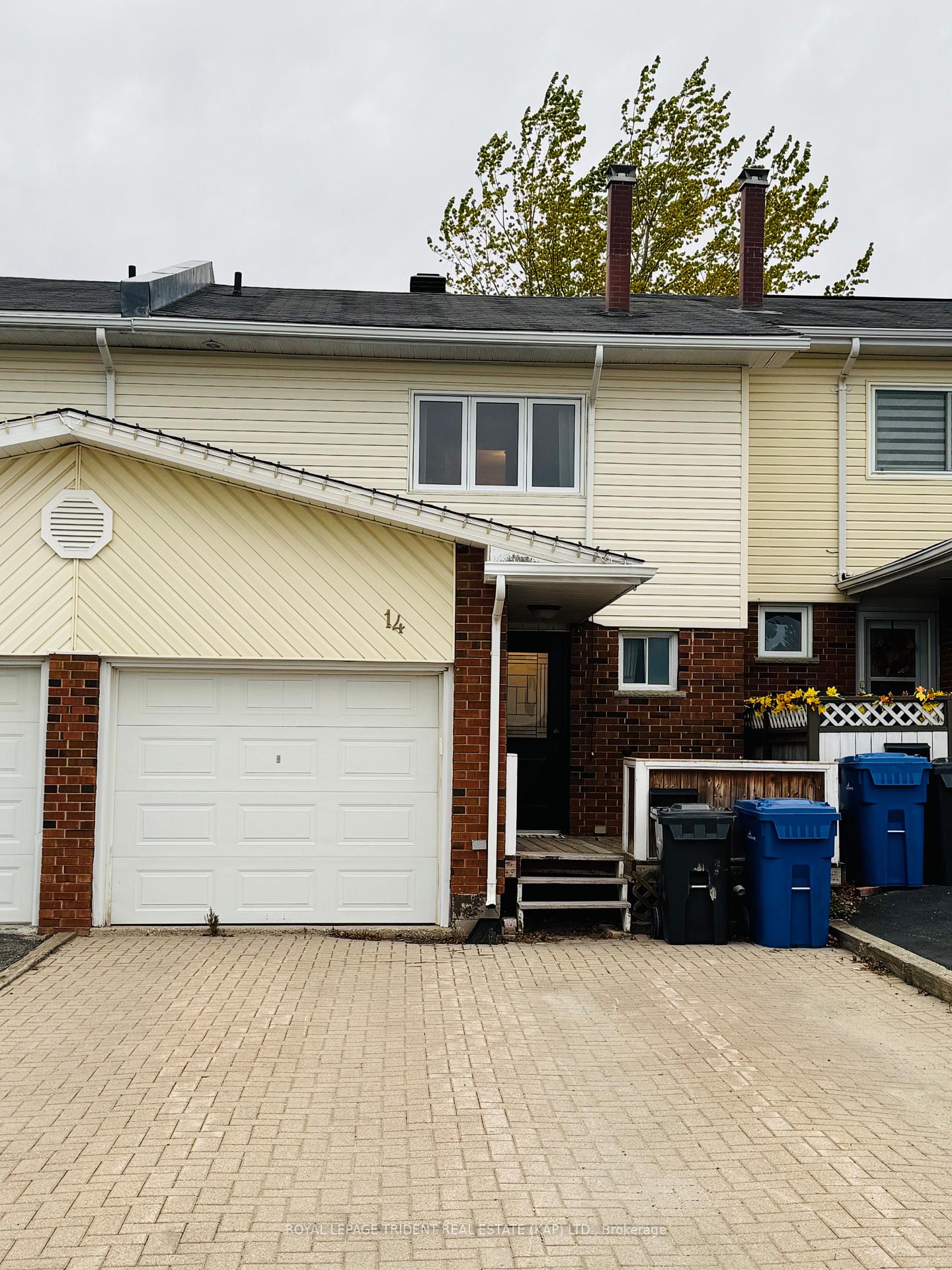 Photo 1 of 14 Borden Avenue, Kapuskasing — HOMEH