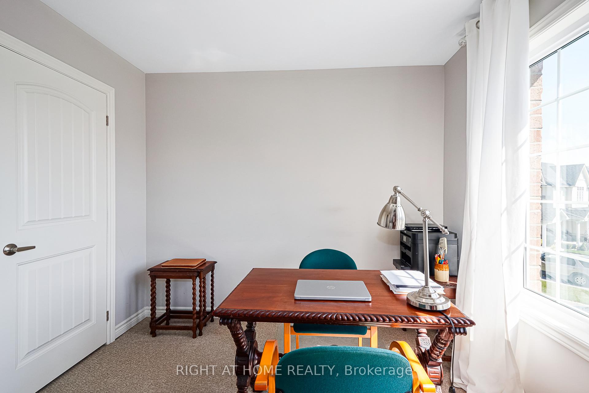 Photo 18 of 222 Springfield Crescent, Clearview, Stayner — HOMEH