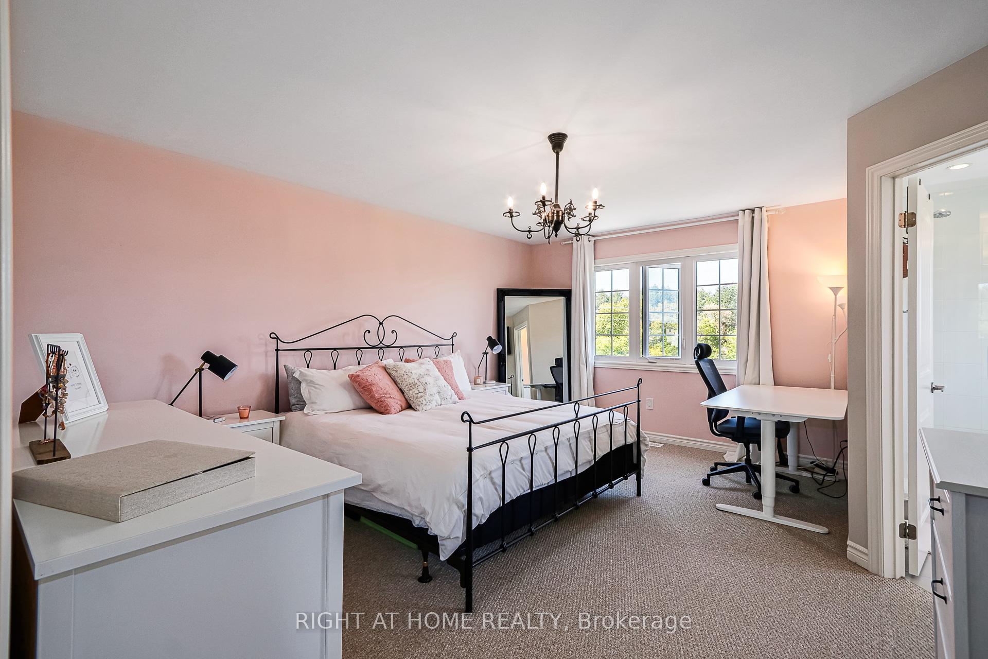 Photo 27 of 222 Springfield Crescent, Clearview, Stayner — HOMEH