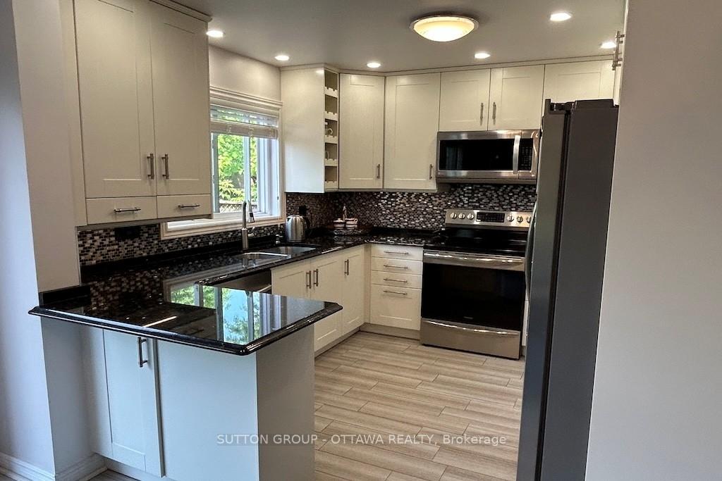 Photo 16 of 32 Cellini Court W, Ottawa, Hunt Club Park — HOMEH