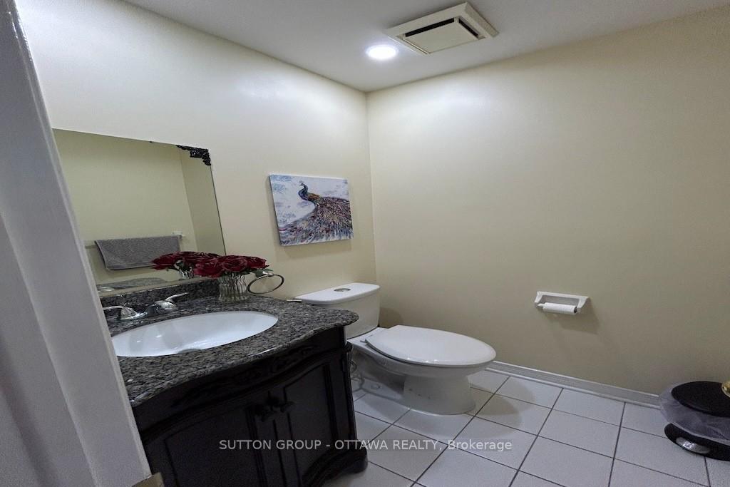 Photo 21 of 32 Cellini Court W, Ottawa, Hunt Club Park — HOMEH
