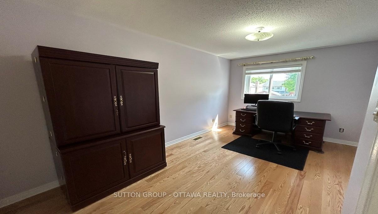 Photo 26 of 32 Cellini Court W, Ottawa, Hunt Club Park — HOMEH