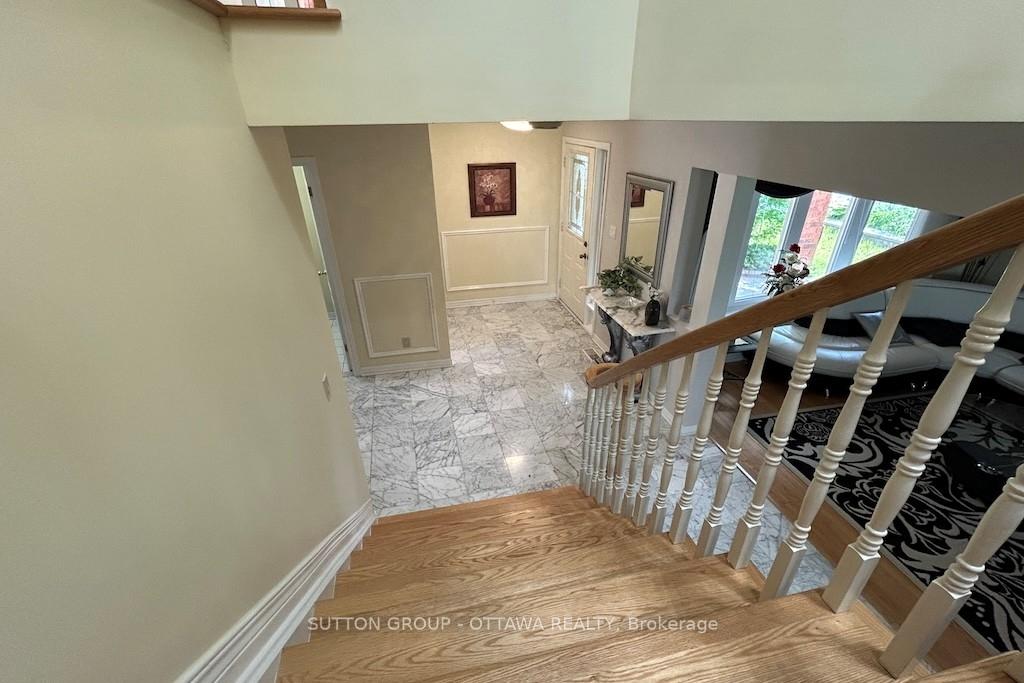 Photo 29 of 32 Cellini Court W, Ottawa, Hunt Club Park — HOMEH
