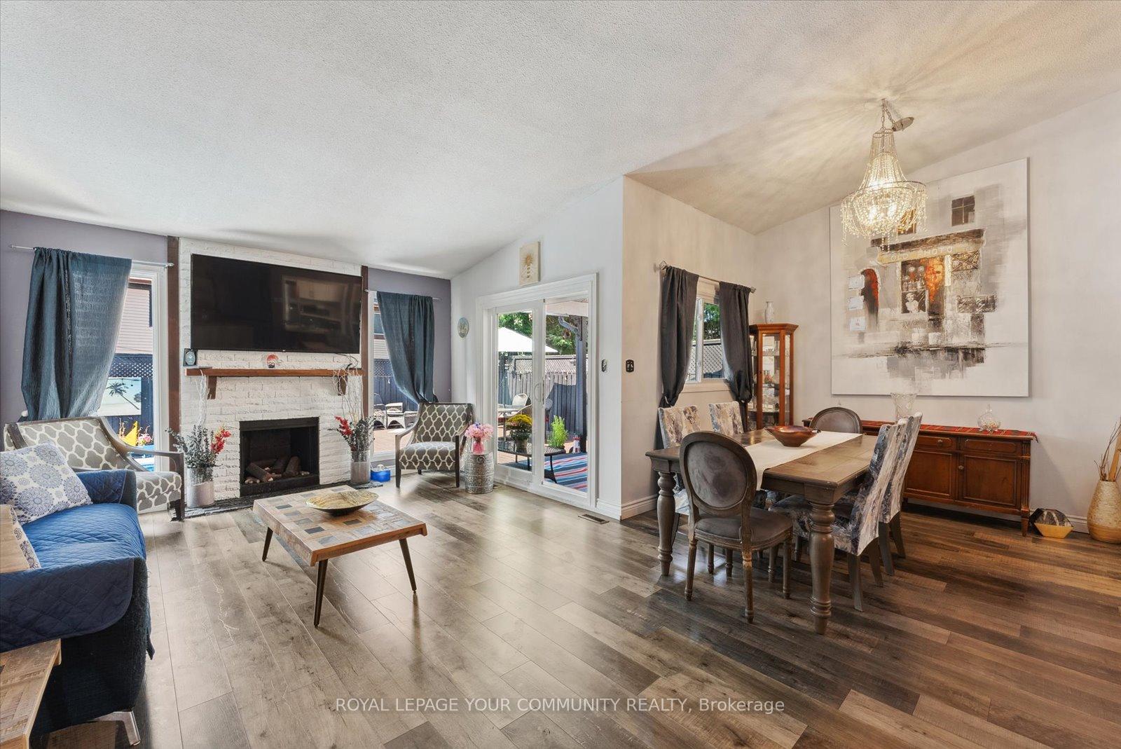 Photo 5 of 28 Richvale Drive S, Brampton, Heart Lake East — HOMEH
