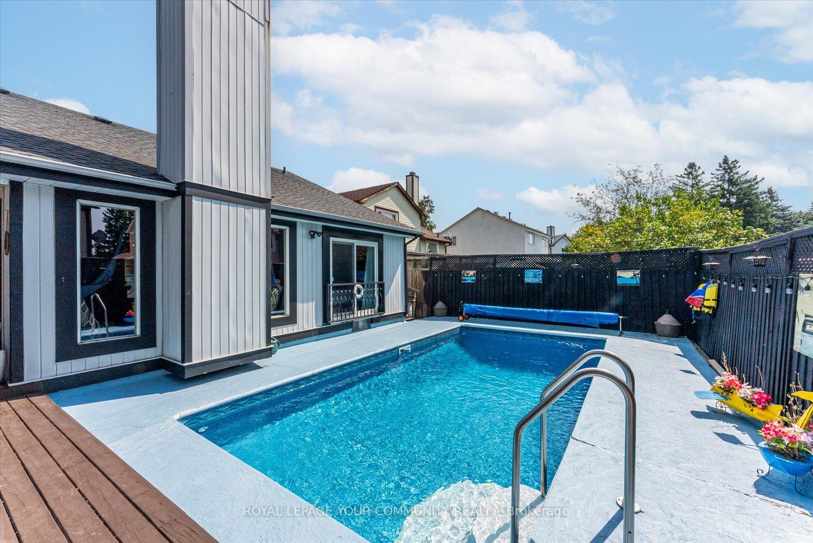 Photo 34 of 28 Richvale Drive S, Brampton, Heart Lake East — HOMEH