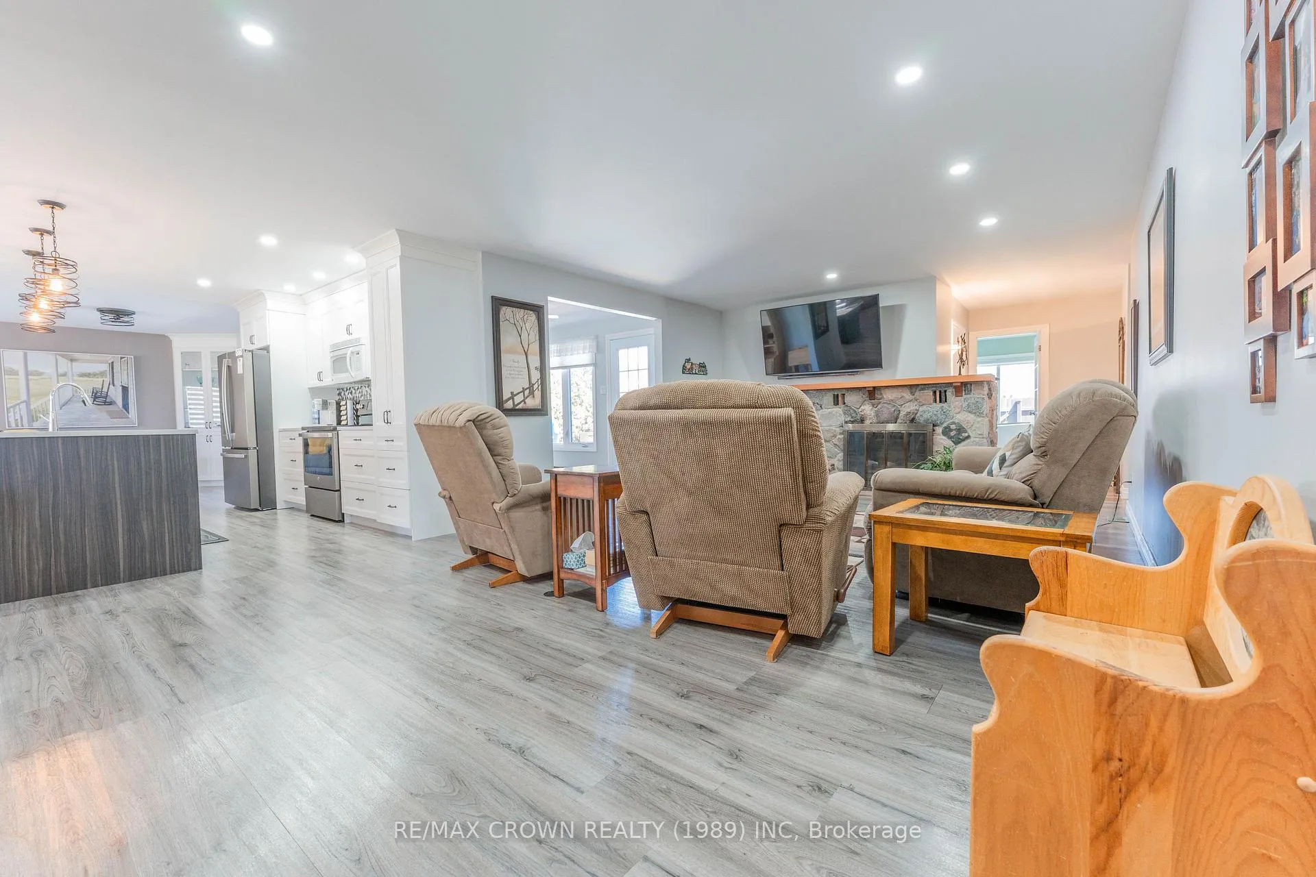 Photo 15 of 85 Avenue Road, Kapuskasing — HOMEH