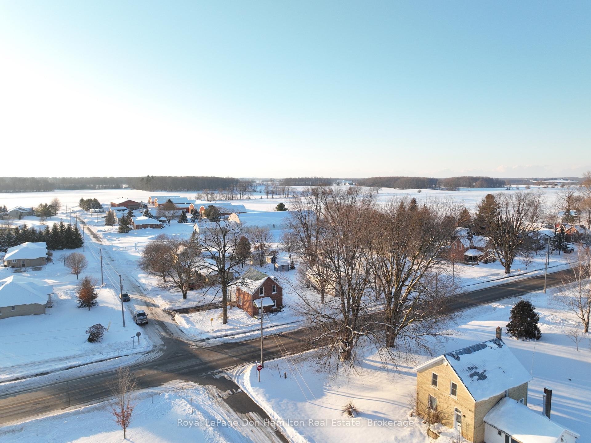 Photo 2 of 3049 Queen Street, Howick — HOMEH