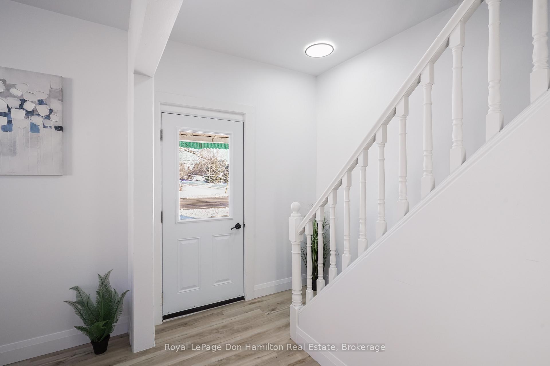 Photo 6 of 3049 Queen Street, Howick — HOMEH