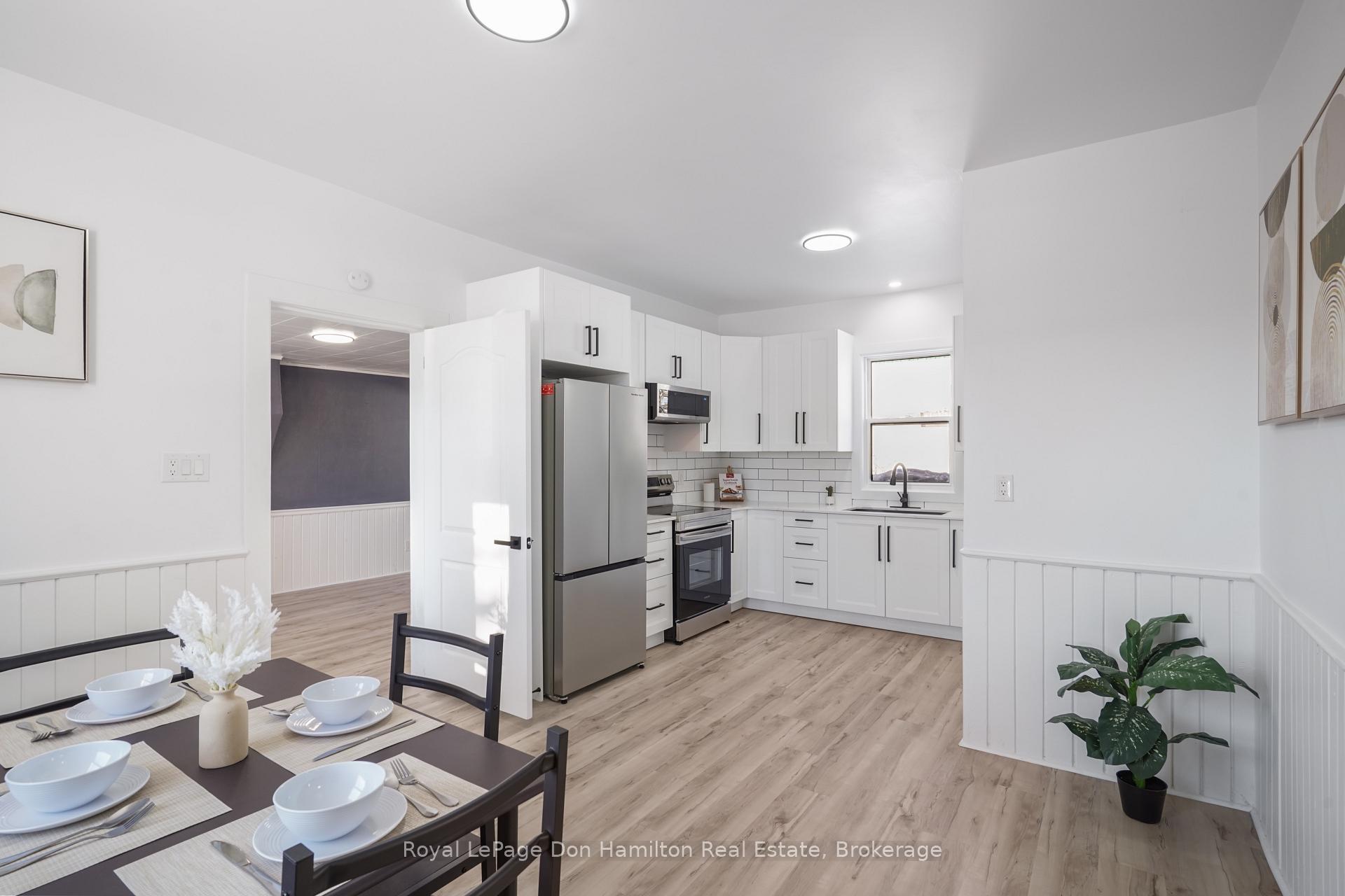 Photo 15 of 3049 Queen Street, Howick — HOMEH