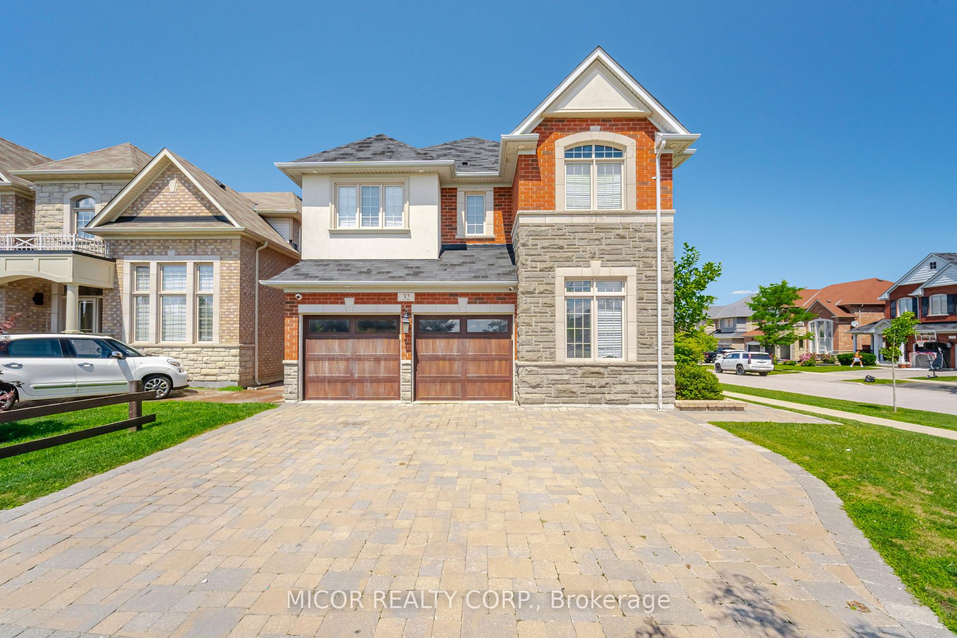 Photo 15 of 32 Summit Ridge Drive, King, Schomberg — HOMEH