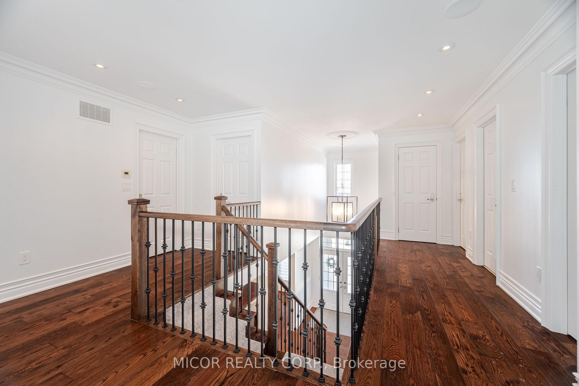 Photo 18 of 32 Summit Ridge Drive, King, Schomberg — HOMEH