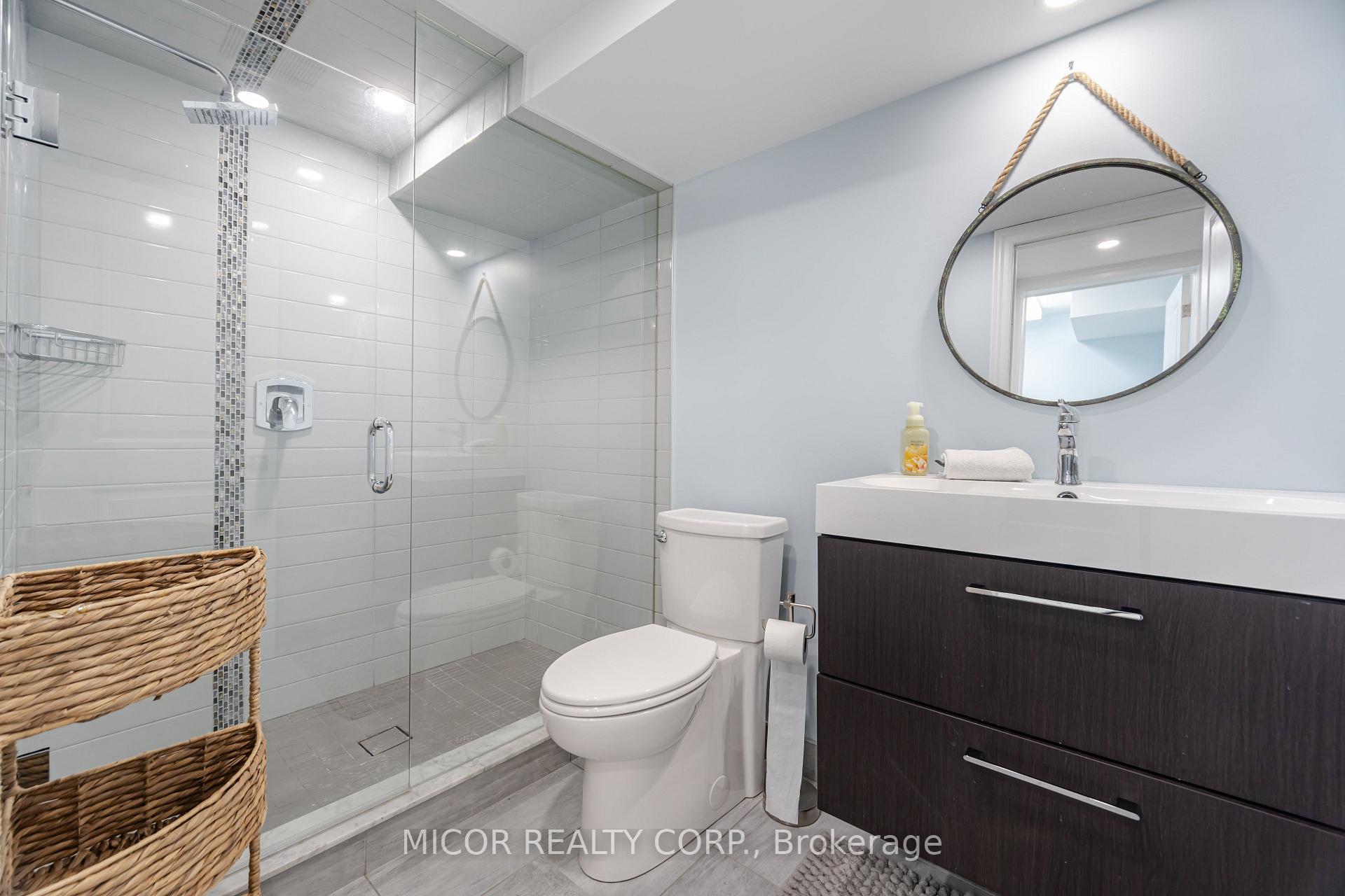 Photo 26 of 32 Summit Ridge Drive, King, Schomberg — HOMEH