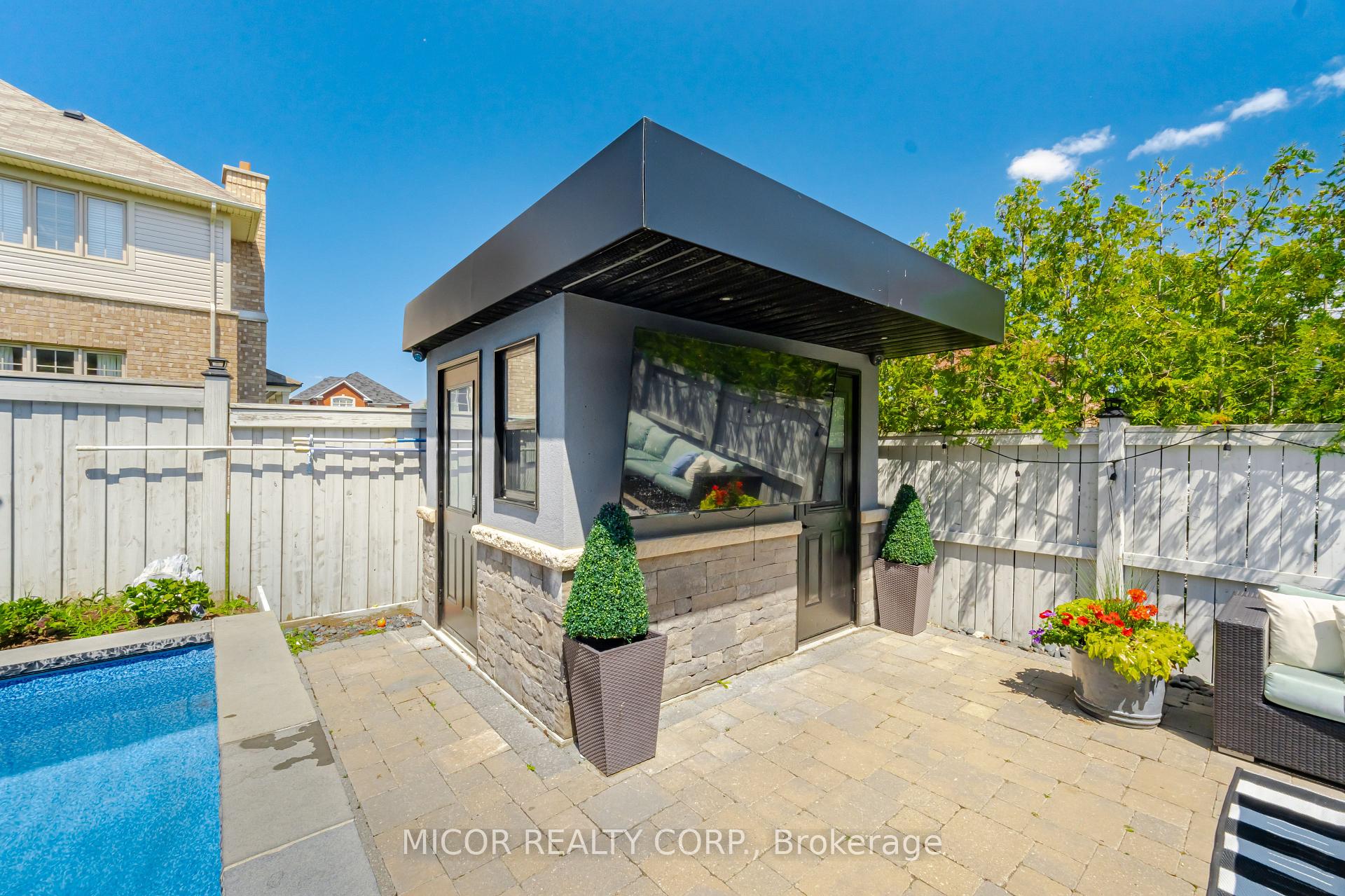 Photo 36 of 32 Summit Ridge Drive, King, Schomberg — HOMEH