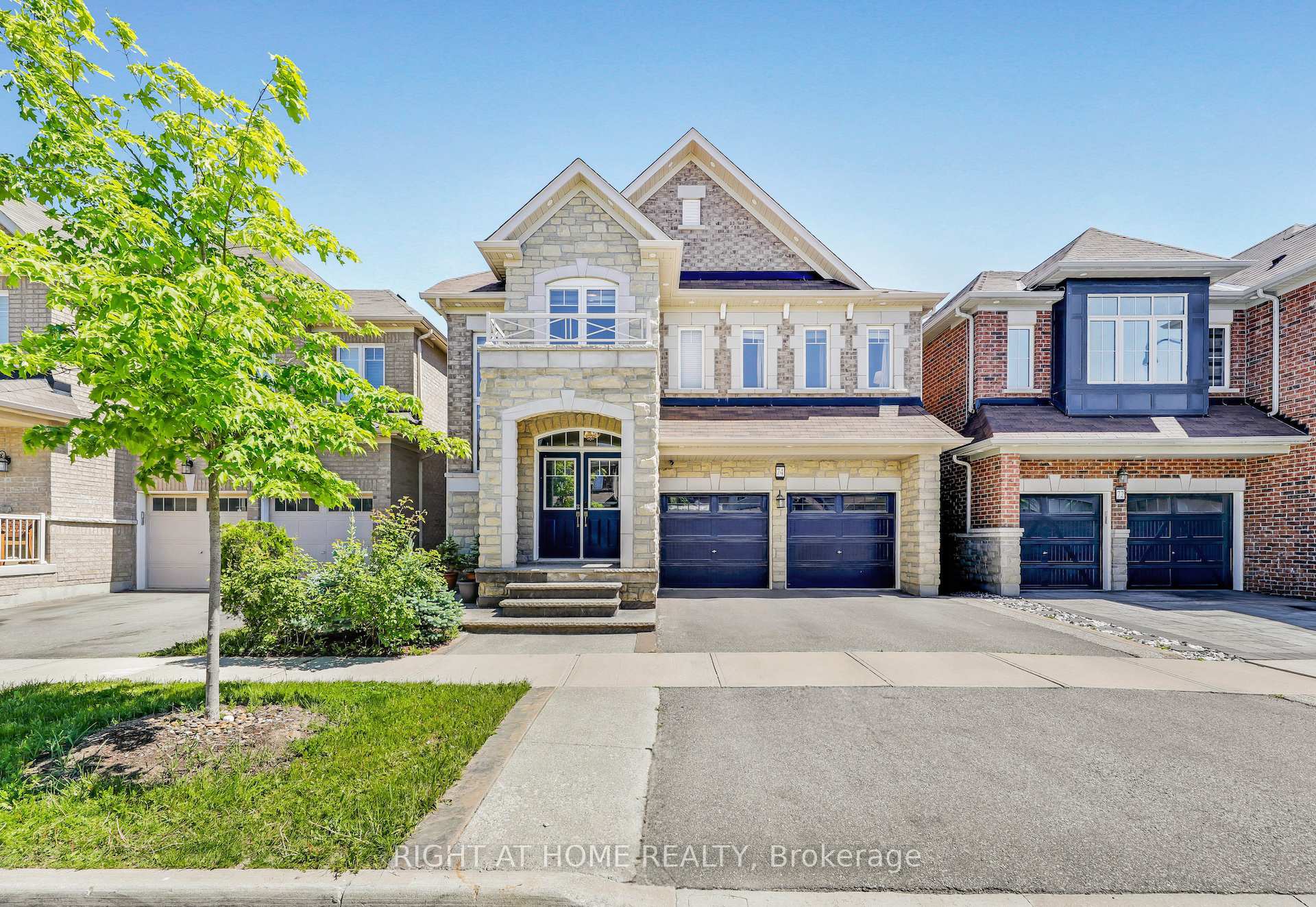 Front of 74 Abercrombie Crescent