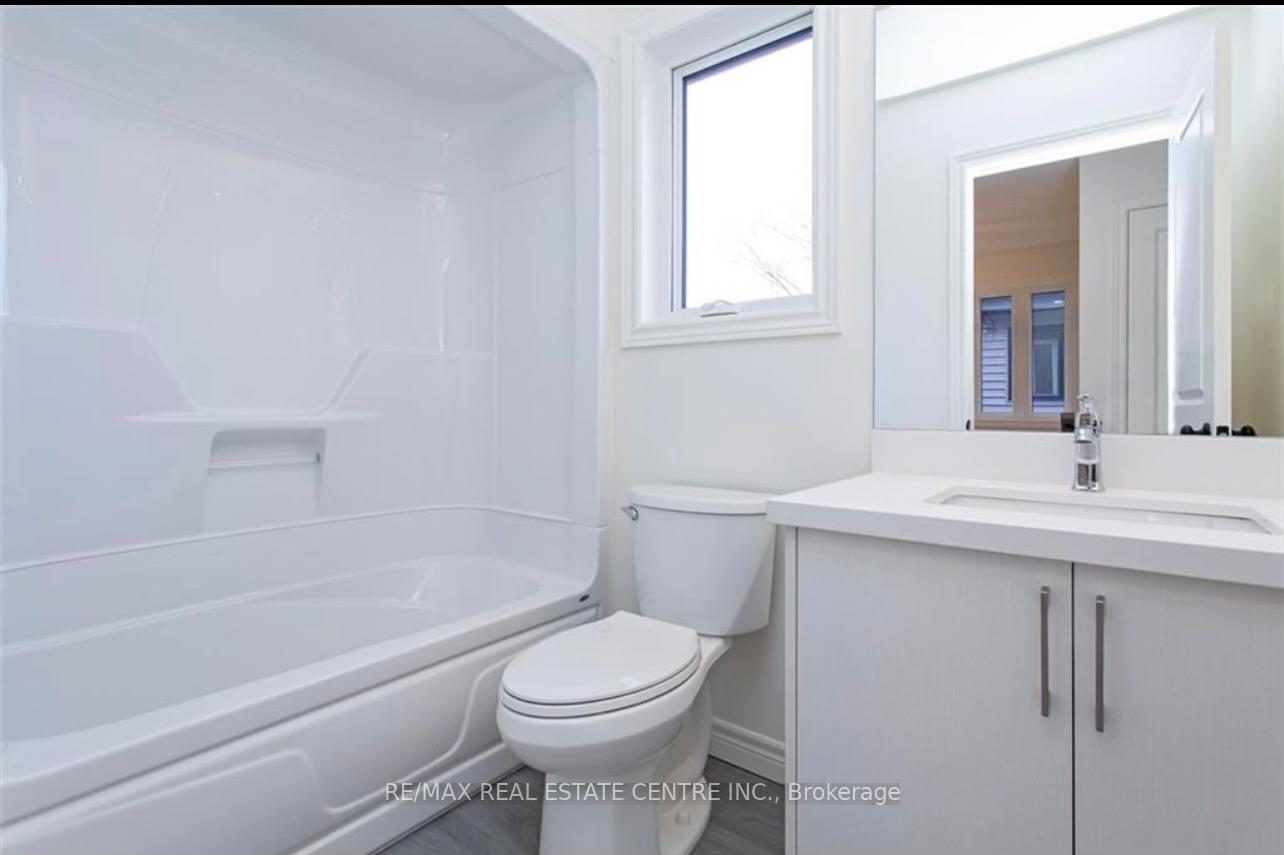 Photo 14 of 730 Knox Avenue, Hamilton, Parkview — HOMEH