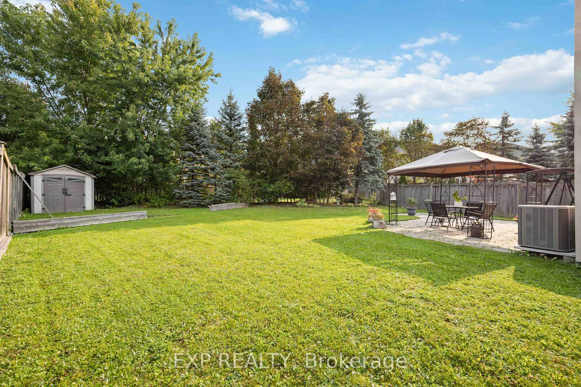 Photo 39 of 209 Norland Circle, Oshawa, Windfields — HOMEH
