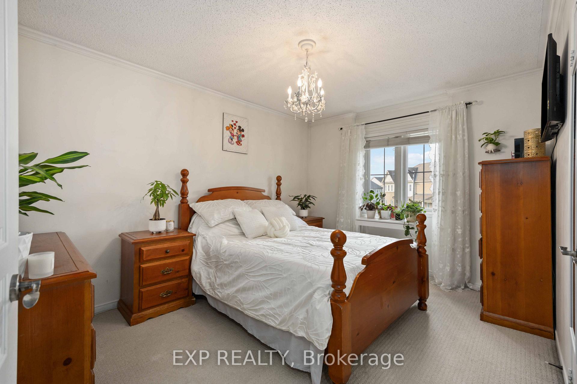 Photo 25 of 209 Norland Circle, Oshawa, Windfields — HOMEH