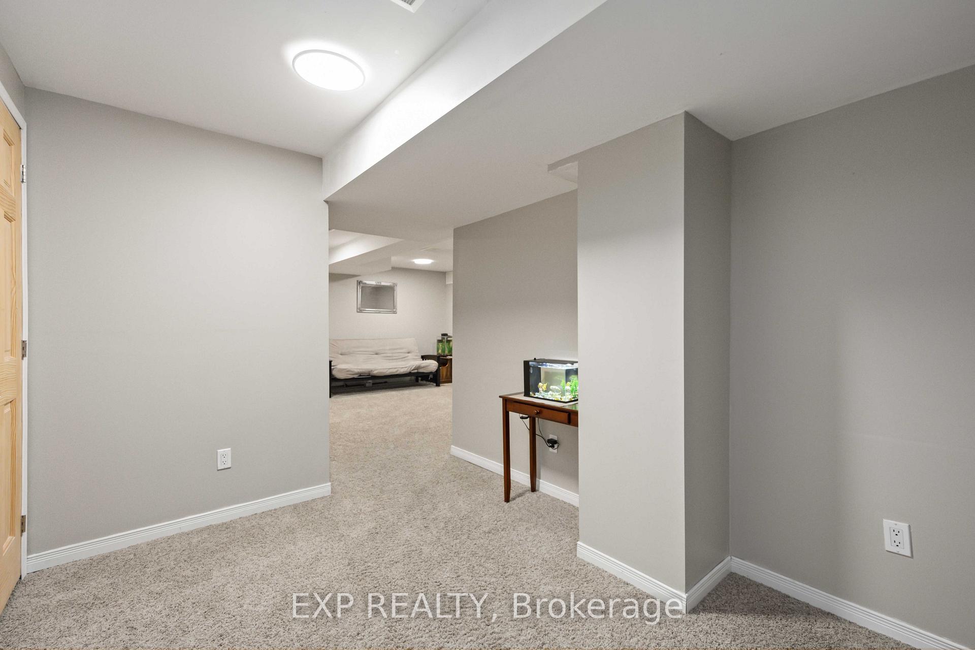 Photo 37 of 209 Norland Circle, Oshawa, Windfields — HOMEH