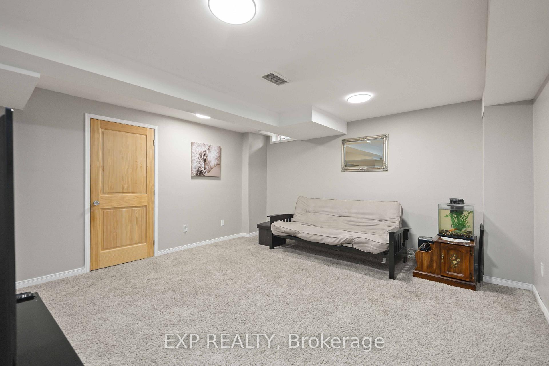 Photo 33 of 209 Norland Circle, Oshawa, Windfields — HOMEH