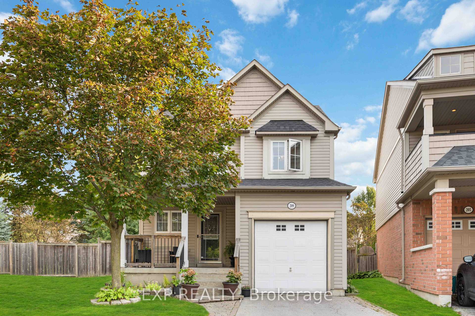 Photo 35 of 209 Norland Circle, Oshawa, Windfields — HOMEH