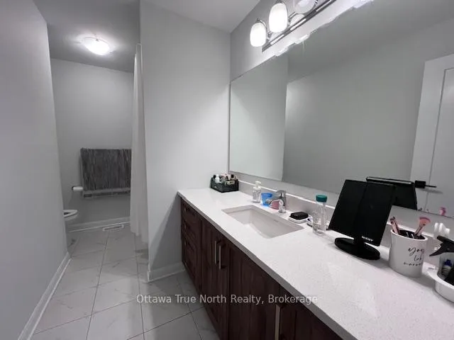 Photo 14 of 137 Invention Boulevard, Ottawa, Kanata - Morgan's Grant/South March — HOMEH