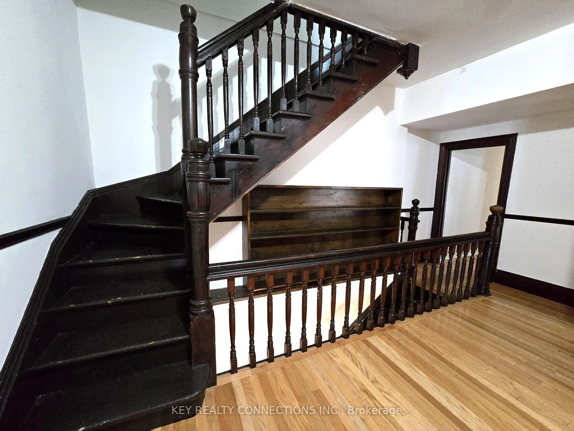 Photo 38 of 208 King Street E, Kingston, Central City East — HOMEH