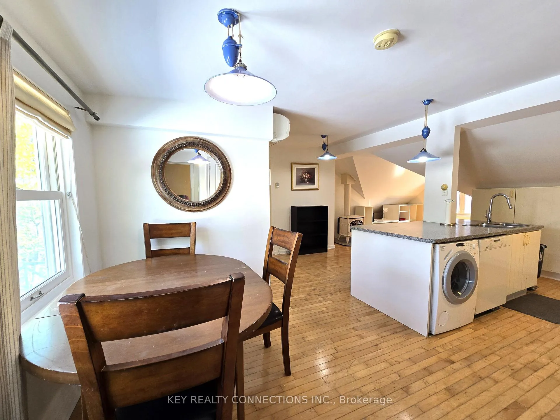 Photo 39 of 208 King Street E, Kingston, Central City East — HOMEH