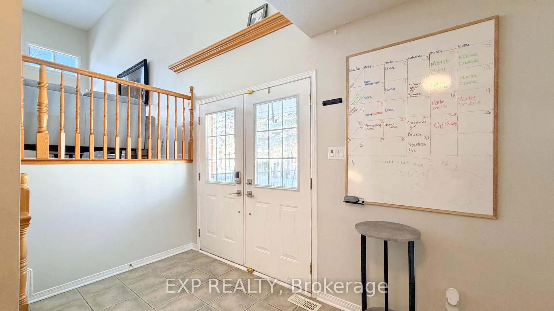 Photo 4 of 101 Macassa Circle, Ottawa, Kanata - Kanata Lakes/Heritage Hills — HOMEH
