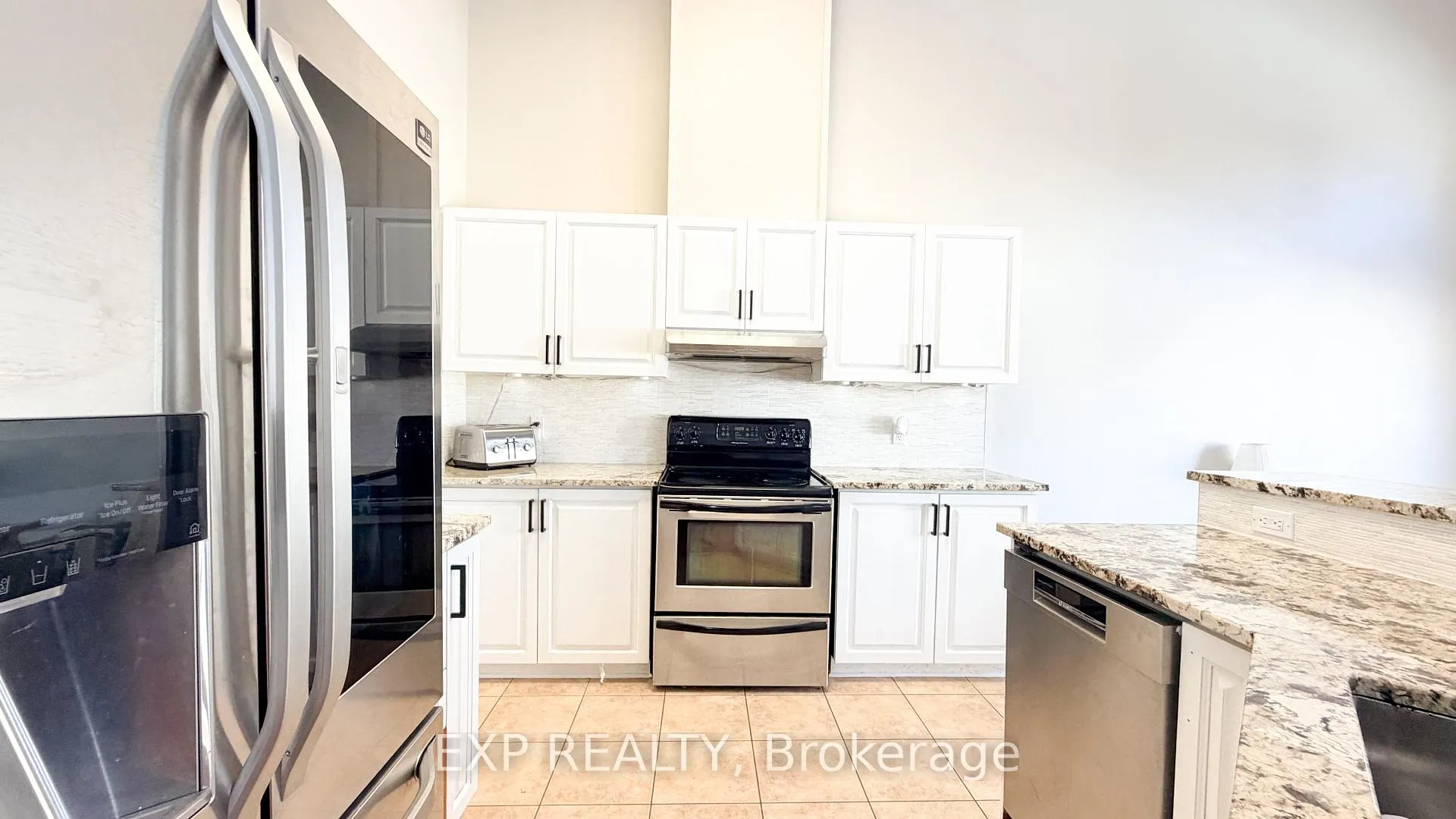 Photo 17 of 101 Macassa Circle, Ottawa, Kanata - Kanata Lakes/Heritage Hills — HOMEH