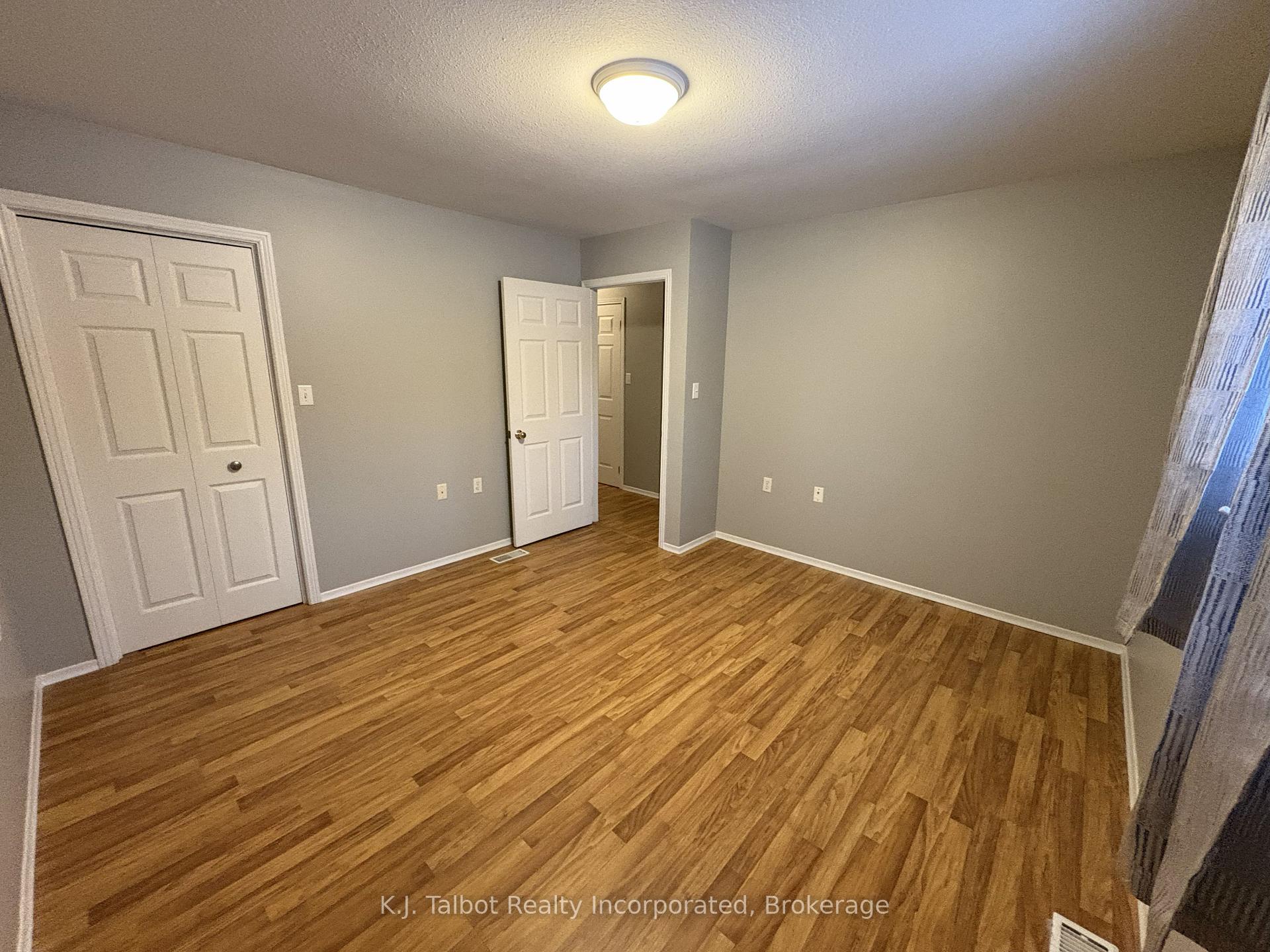 Photo 16 of 23 Coleman Street, Huron East, Seaforth — HOMEH