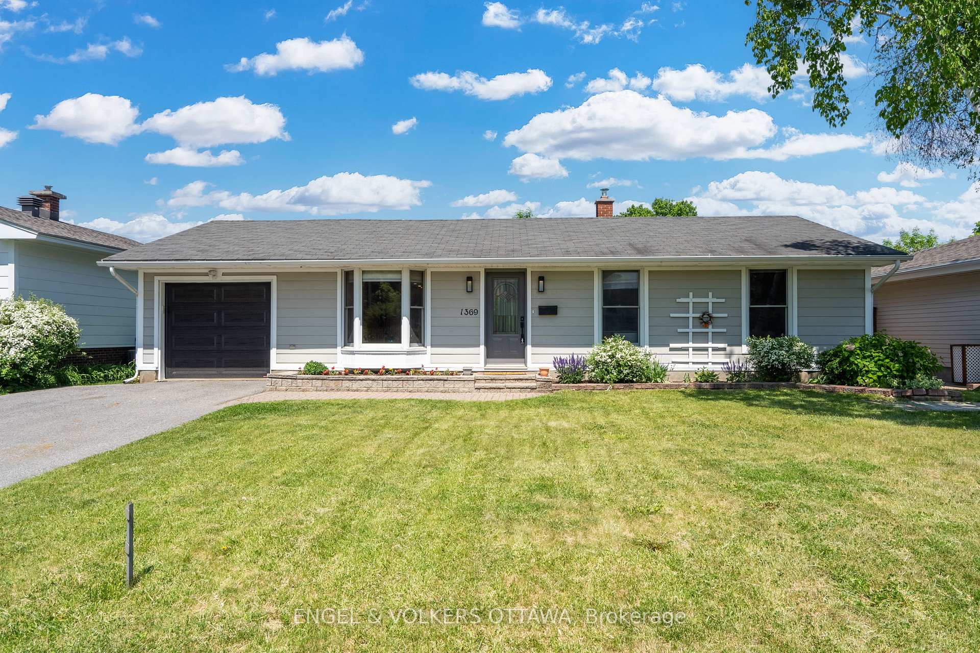 Photo 1 of 1369 Fontenay Crescent, Ottawa, South Keys — HOMEH