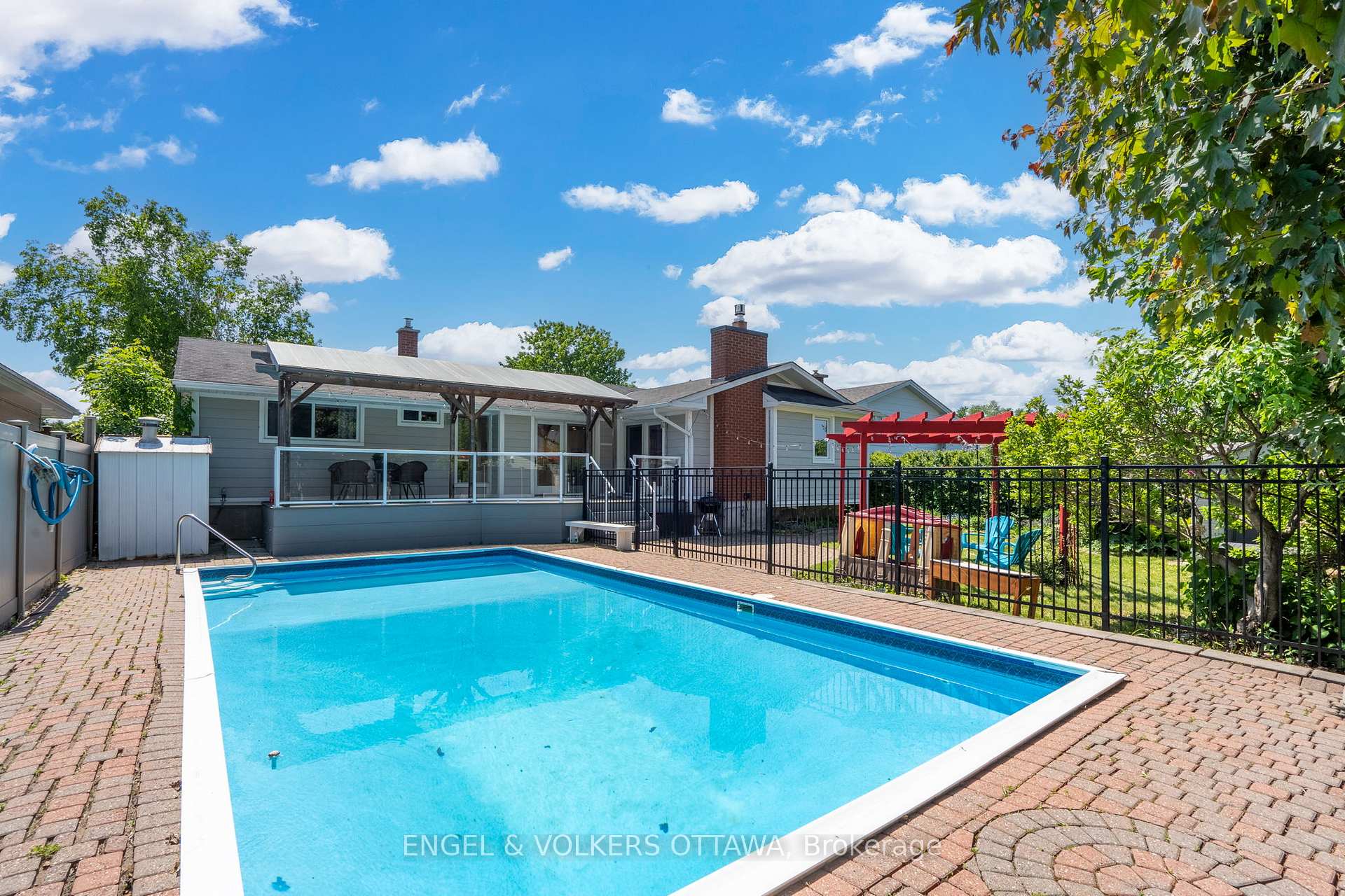 Photo 26 of 1369 Fontenay Crescent, Ottawa, South Keys — HOMEH