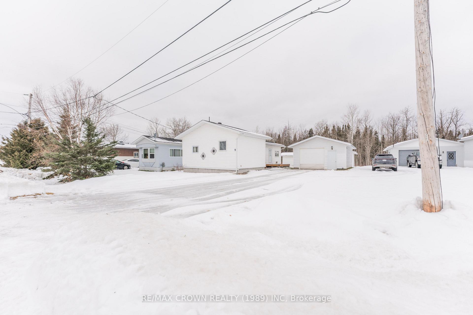 Photo 1 of Unit Val Rita, 9 Du Parc Avenue, Kapuskasing — HOMEH