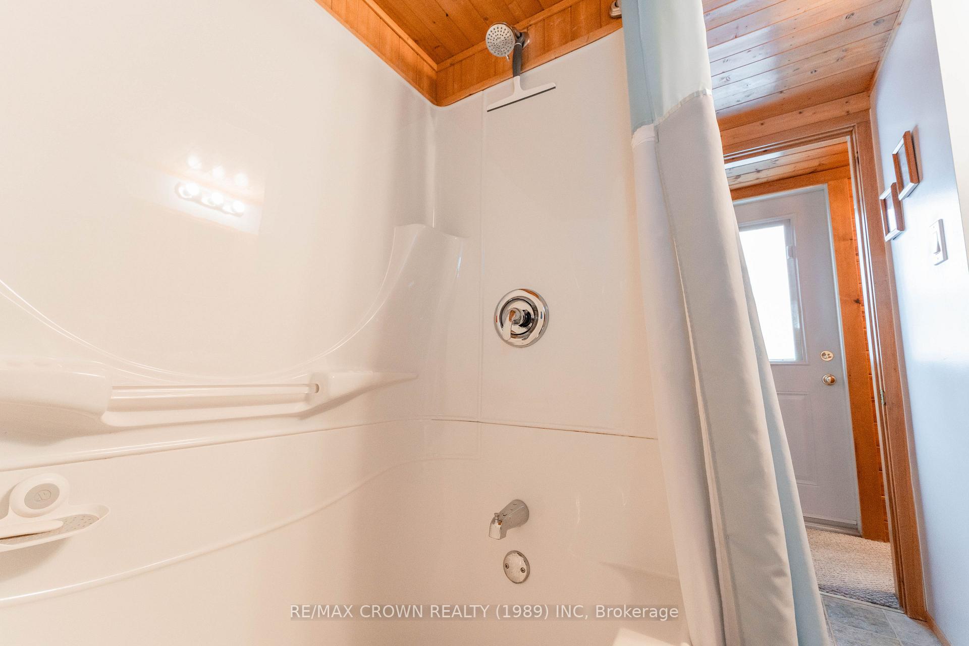 Photo 22 of Unit Val Rita, 9 Du Parc Avenue, Kapuskasing — HOMEH