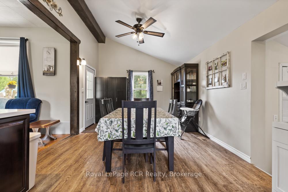 Photo 13 of 45001 Lakelet Road, Howick — HOMEH