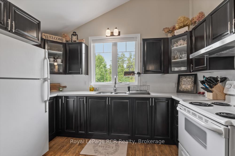 Photo 14 of 45001 Lakelet Road, Howick — HOMEH