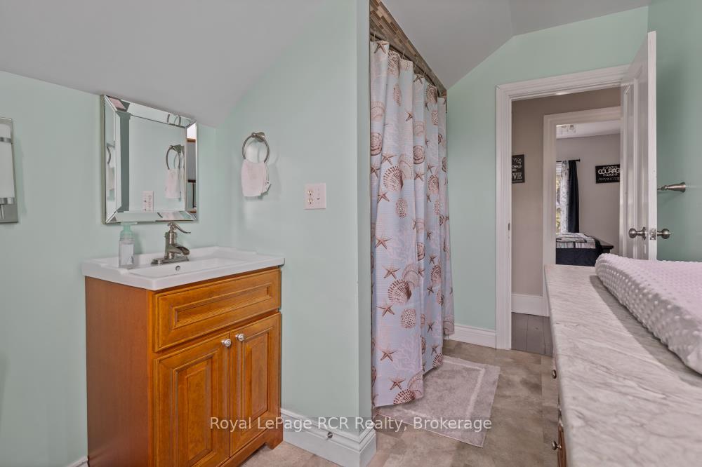 Photo 29 of 45001 Lakelet Road, Howick — HOMEH