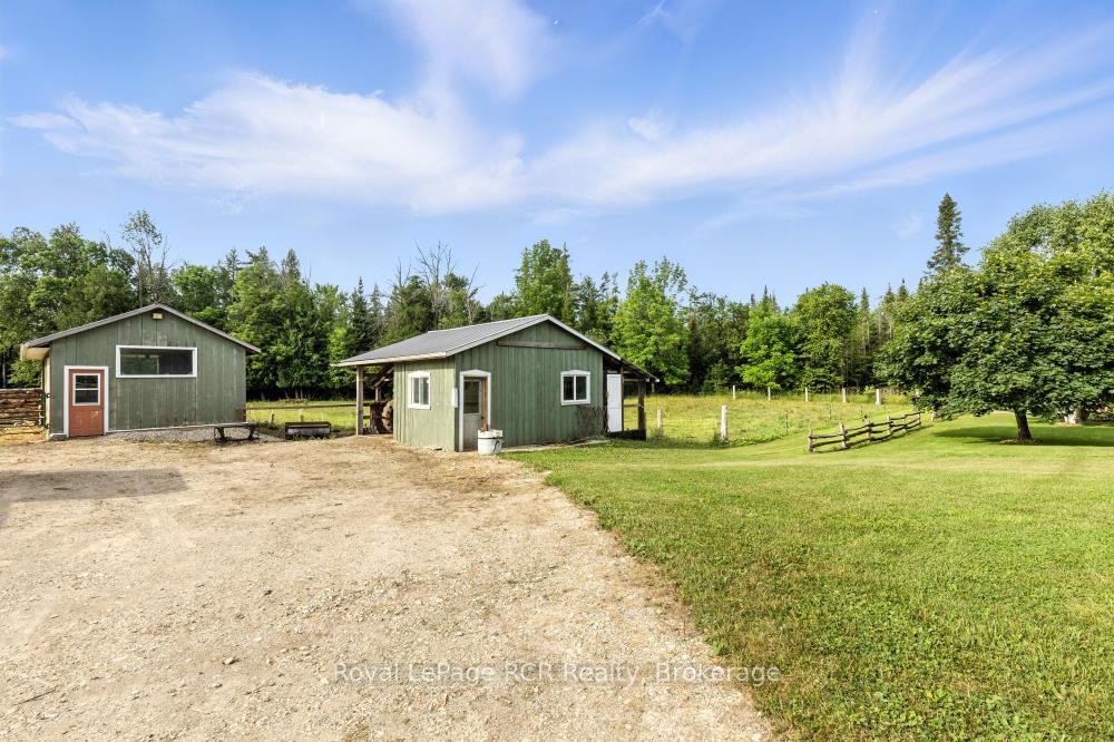 Photo 34 of 45001 Lakelet Road, Howick — HOMEH