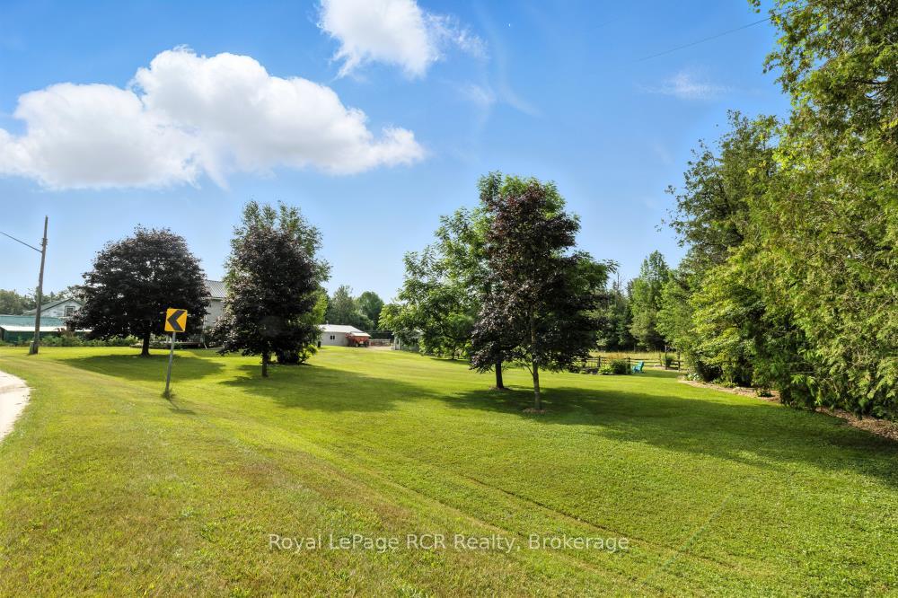 Photo 39 of 45001 Lakelet Road, Howick — HOMEH