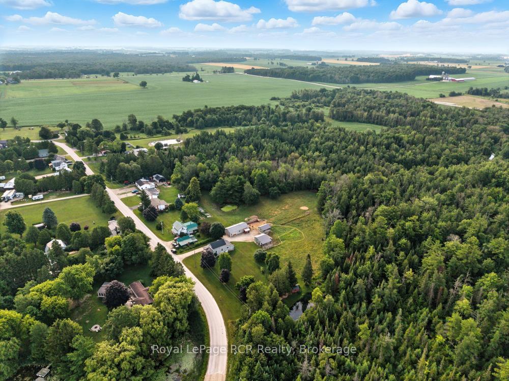 Photo 44 of 45001 Lakelet Road, Howick — HOMEH