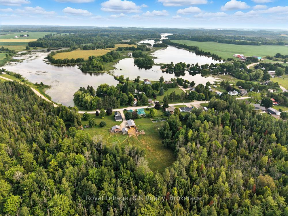 Photo 46 of 45001 Lakelet Road, Howick — HOMEH