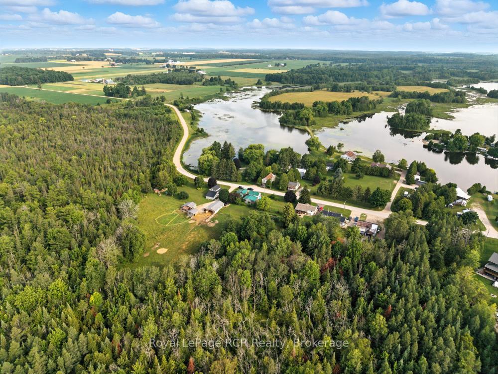 Photo 47 of 45001 Lakelet Road, Howick — HOMEH