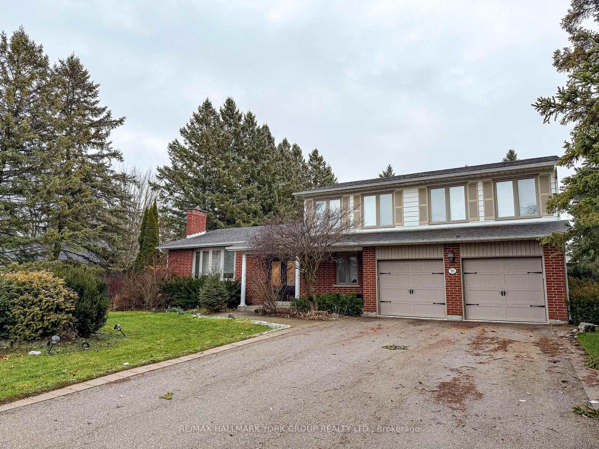 Photo 17 of 225 Patricia Drive, King, King City — HOMEH