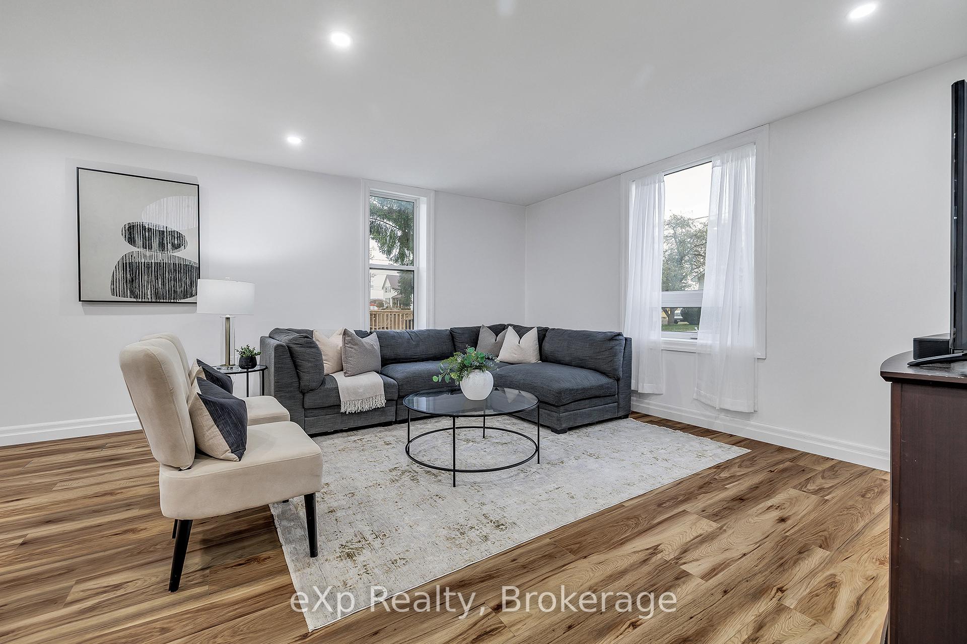 Photo 4 of 272 Princess Street, Huron East, Brussels — HOMEH