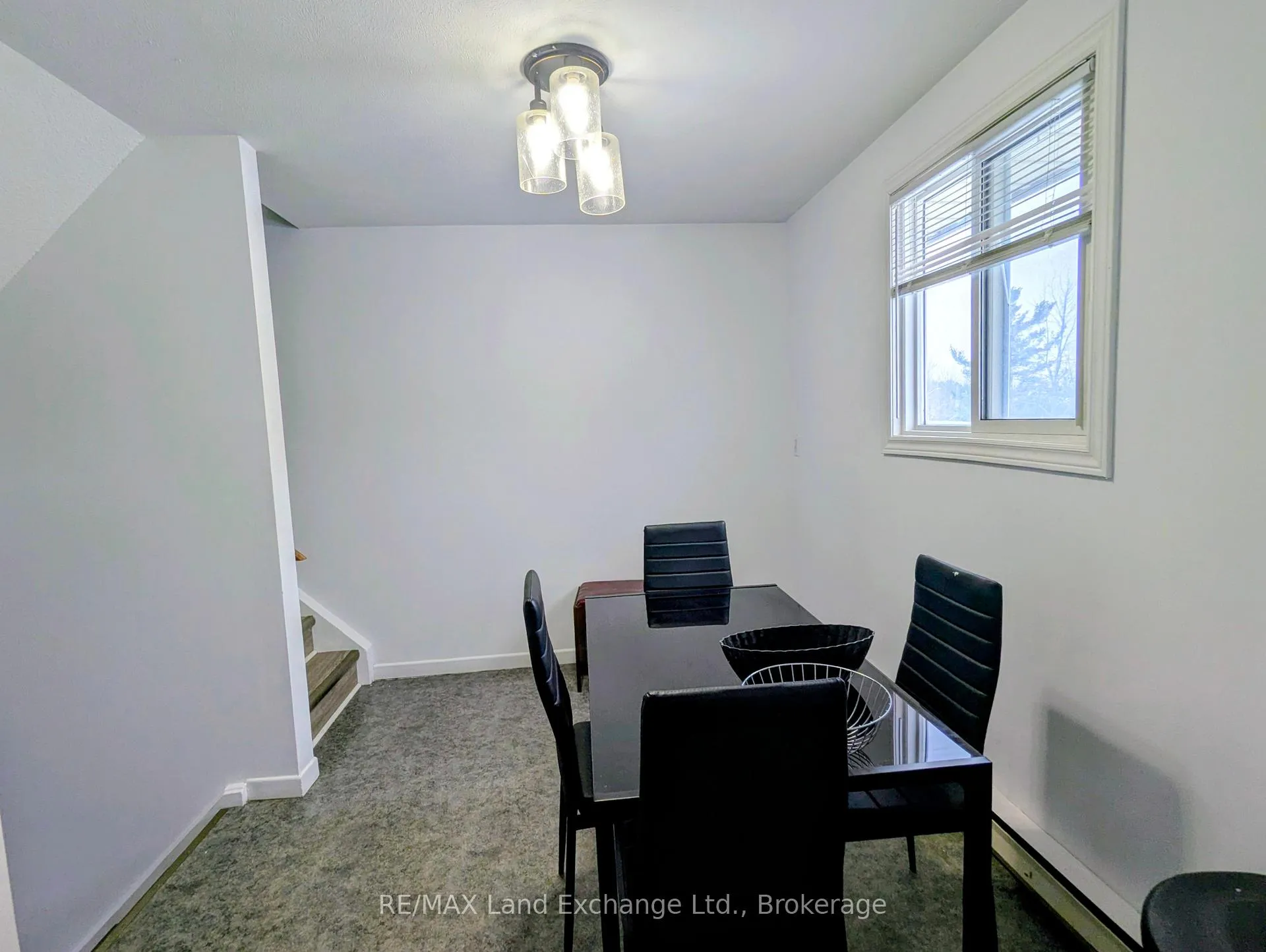 Photo 5 of 630 Hunter Street, Kincardine — HOMEH