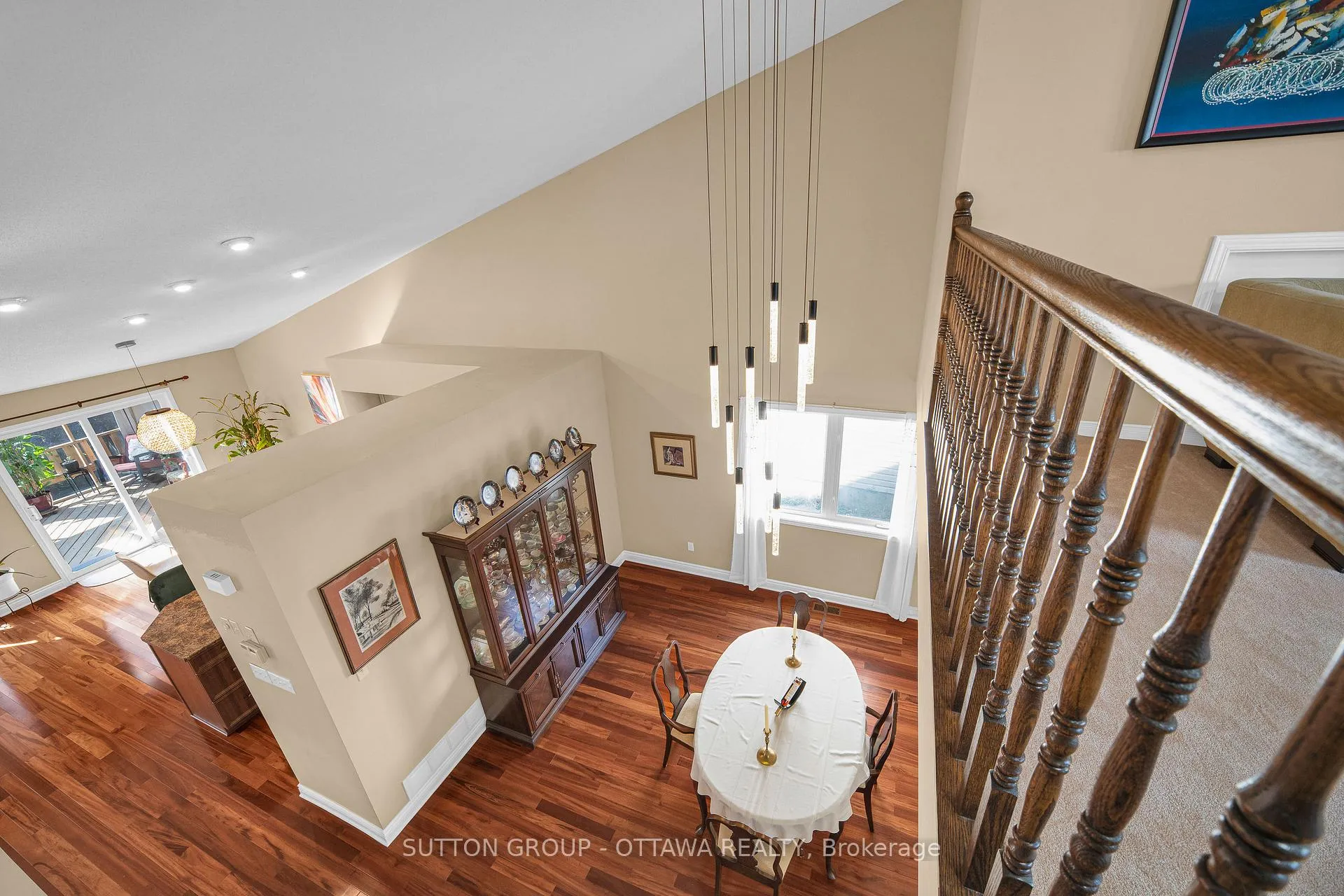 Photo 12 of 128 Annapolis Circle, Ottawa, Hunt Club — HOMEH