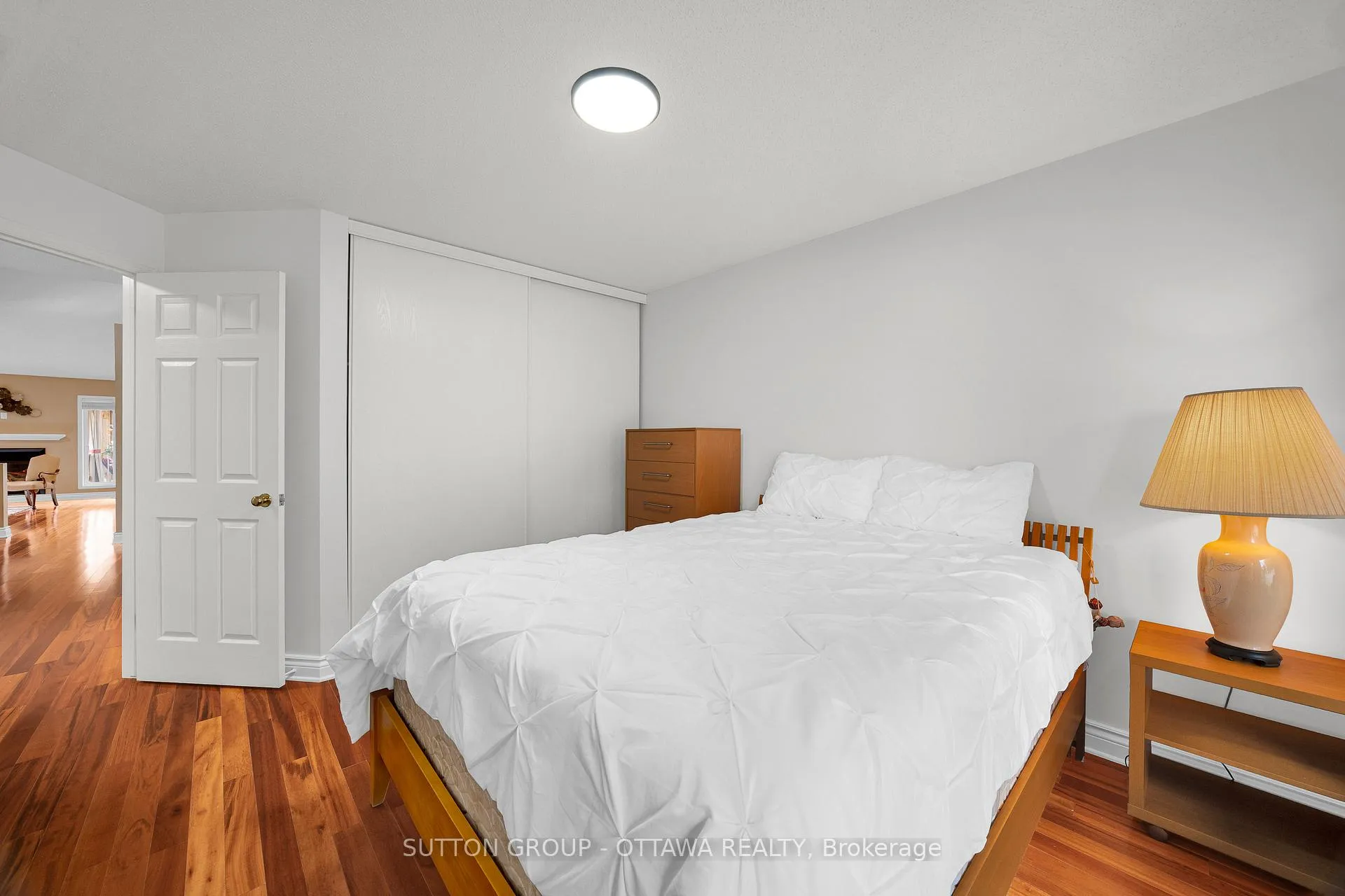 Photo 26 of 128 Annapolis Circle, Ottawa, Hunt Club — HOMEH